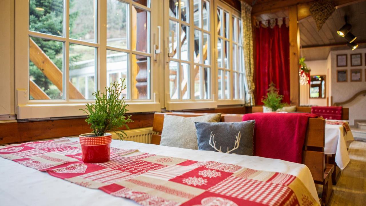 Landhotel Untere Kapfenhardter Muehle Unterreichenbach Buitenkant foto