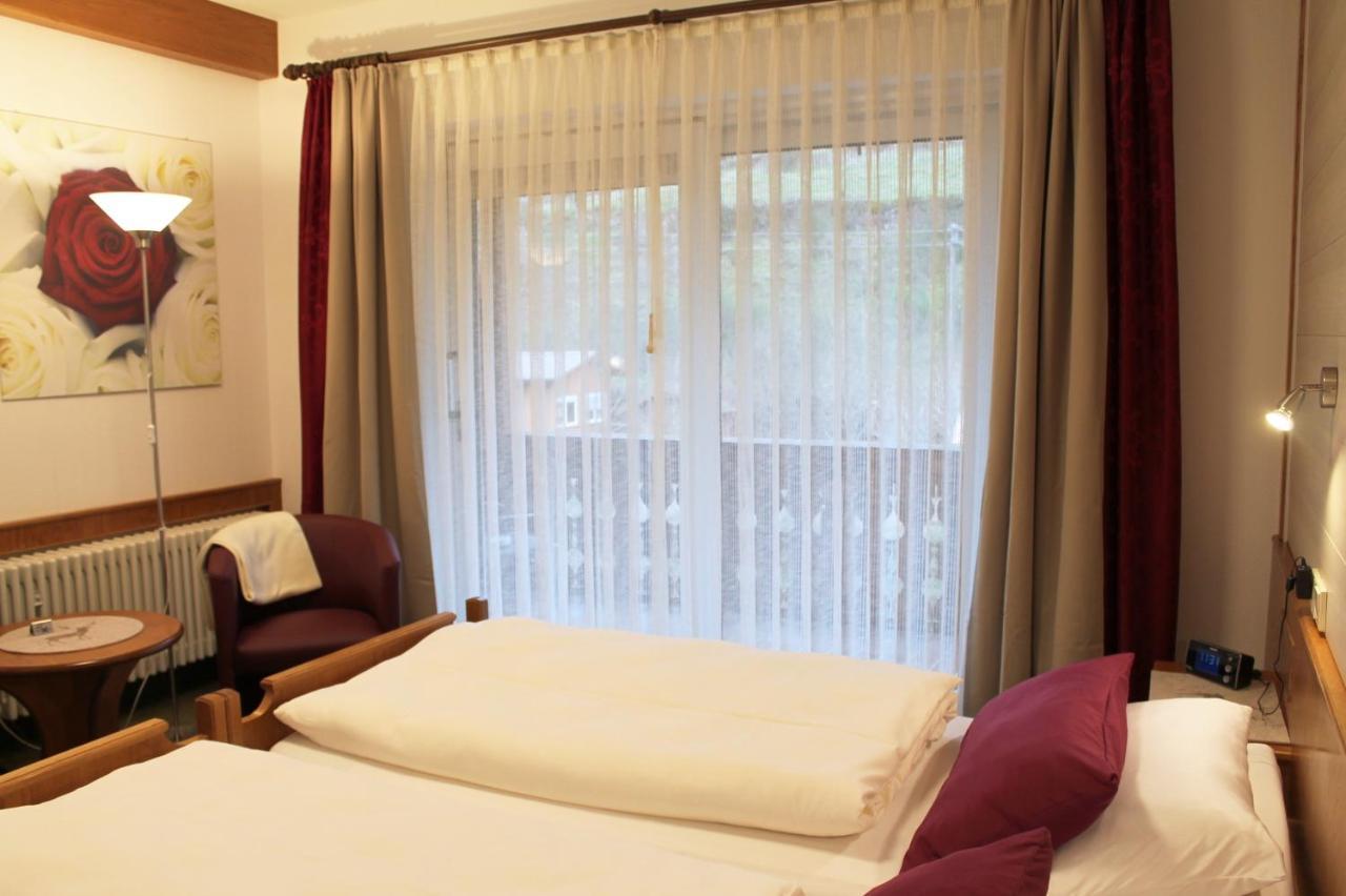 Landhotel Untere Kapfenhardter Muehle Unterreichenbach Buitenkant foto
