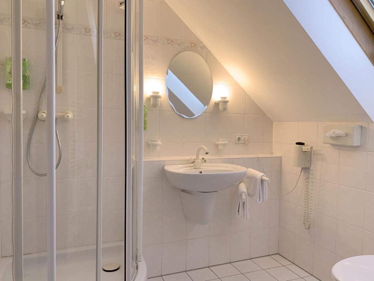 Landhotel Untere Kapfenhardter Muehle Unterreichenbach Buitenkant foto