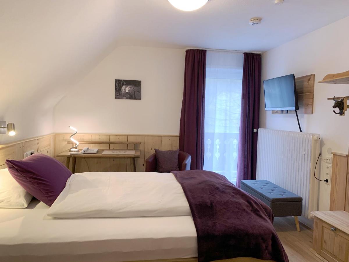Landhotel Untere Kapfenhardter Muehle Unterreichenbach Buitenkant foto