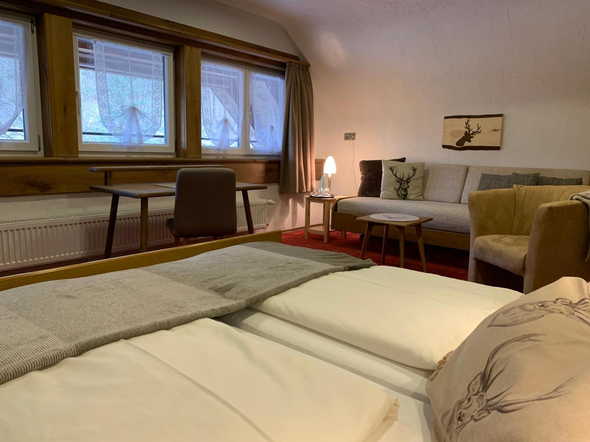 Landhotel Untere Kapfenhardter Muehle Unterreichenbach Buitenkant foto