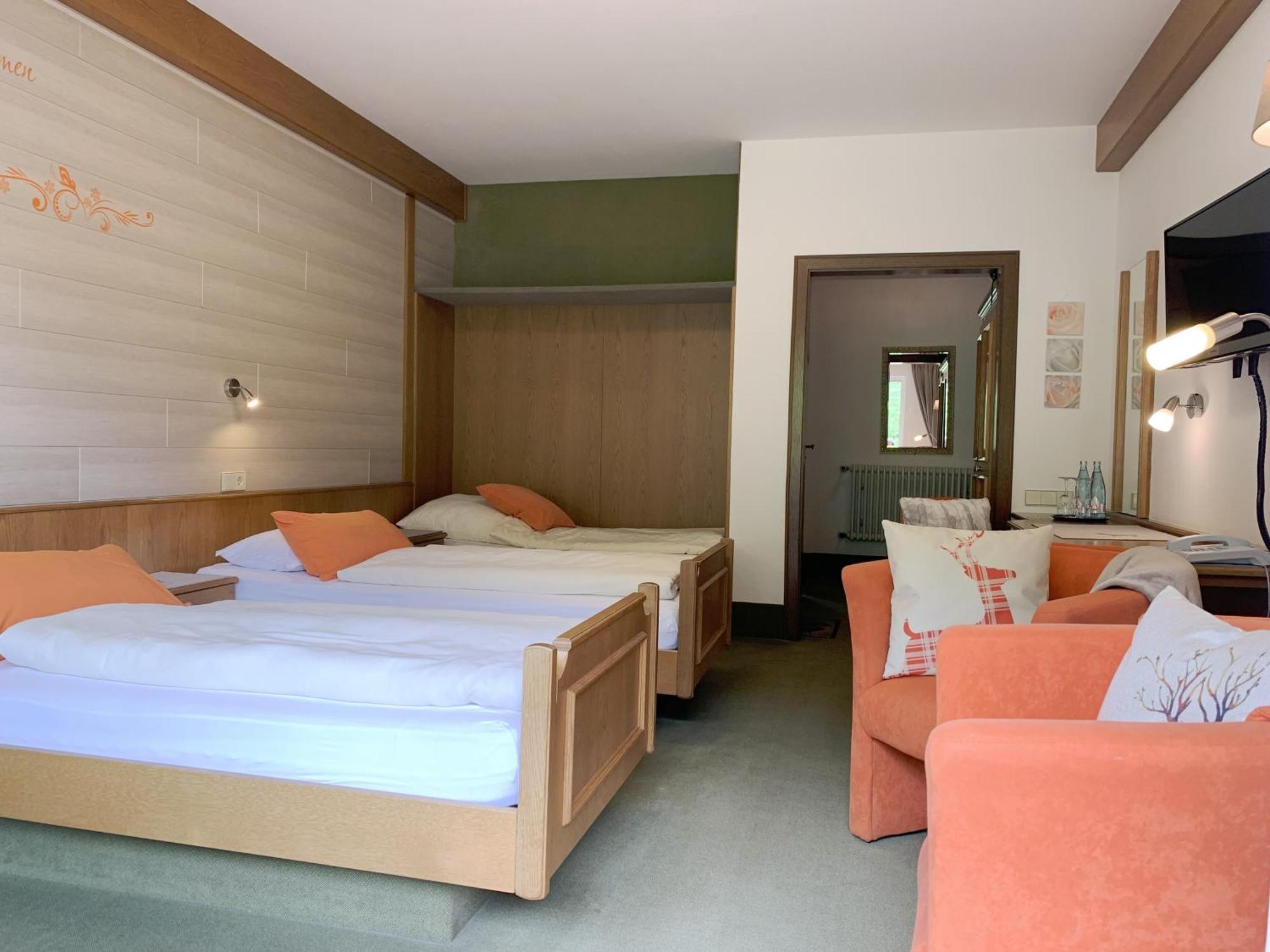 Landhotel Untere Kapfenhardter Muehle Unterreichenbach Buitenkant foto